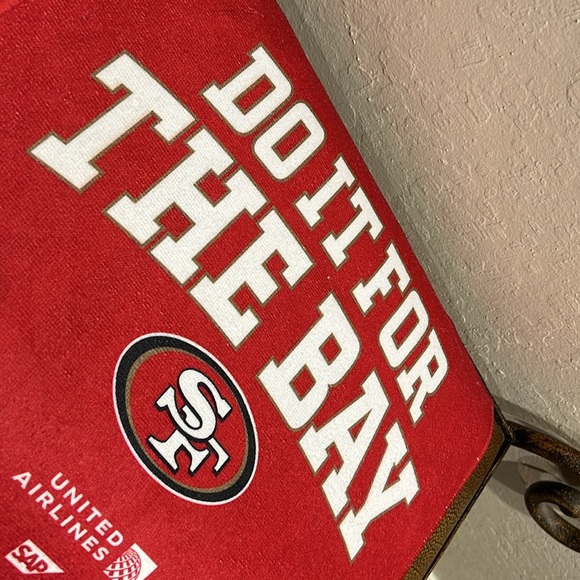 NFL SF 49er Rare Towel “Do It For The Bay” Promotional Collectible Game Edition! - Picture 4 of 6